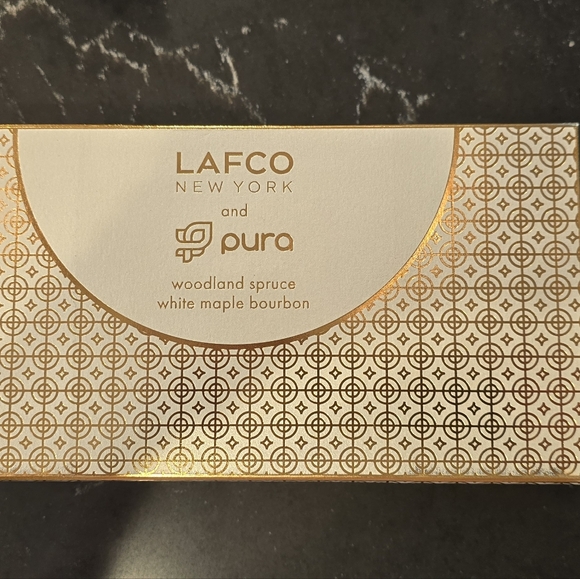 LAFCO x PURA Woodland Spruce/White Maple Bourbon Diffuser - Picture 4 of 4